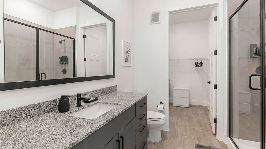 Furnished Finder property 1010335_22 photo 12