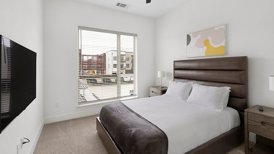 Furnished Finder property 1010335_26 photo 4