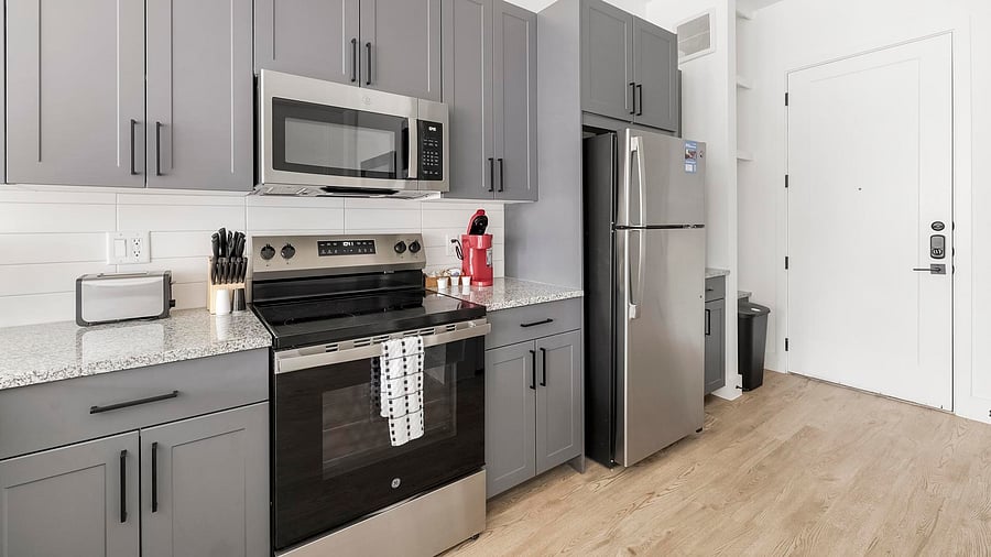 Furnished Finder property 1010335_28 photo 7