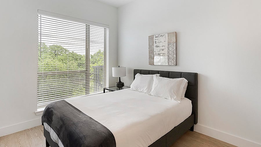 Furnished Finder property 1010335_3 photo 12