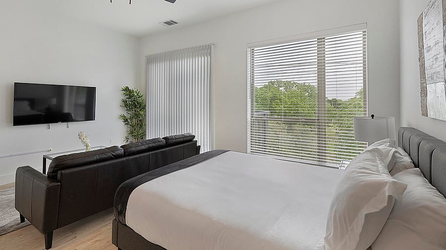 Furnished Finder property 1010335_3 photo 13