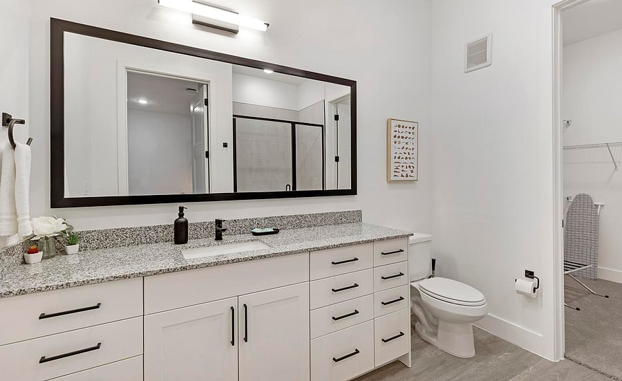 Furnished Finder property 1010335_32 photo 12