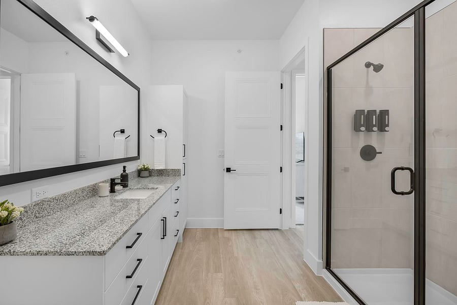 Furnished Finder property 1010335_33 photo 15