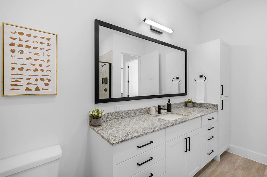 Furnished Finder property 1010335_33 photo 16