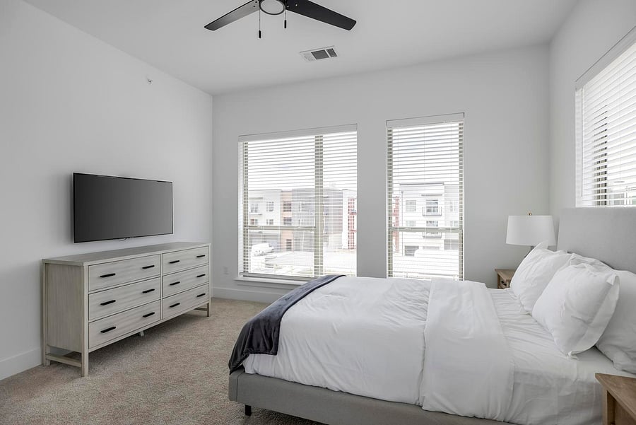 Furnished Finder property 1010335_37 photo 21