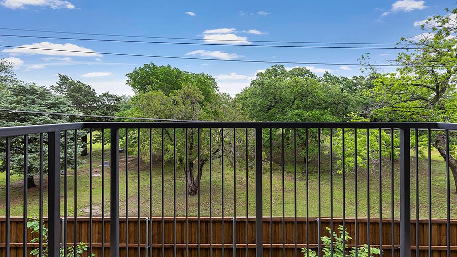 Furnished Finder property 1010335_41 photo 12