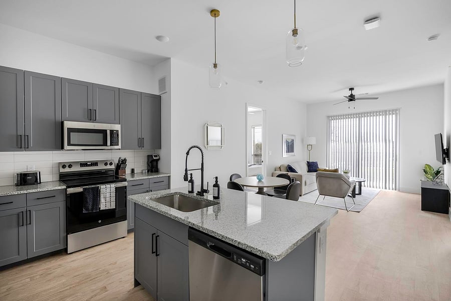 Furnished Finder property 1010335_9 photo 5