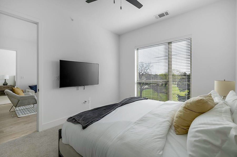 Furnished Finder property 1010335_9 photo 21