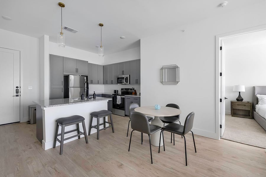 Furnished Finder property 1010335_9 photo 10
