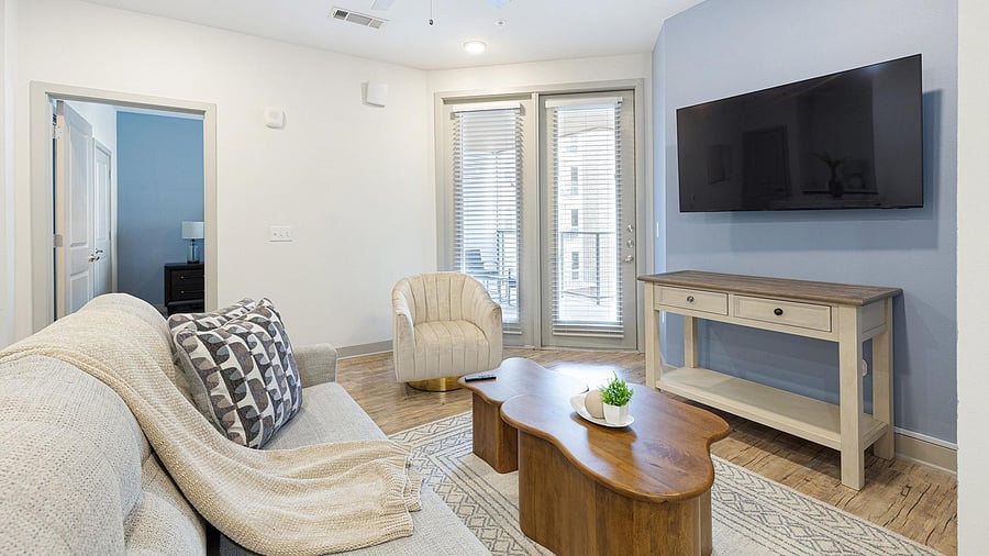 Furnished Finder property 1010352_5 photo 17