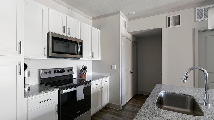 Furnished Finder property 1010355_1 photo 21