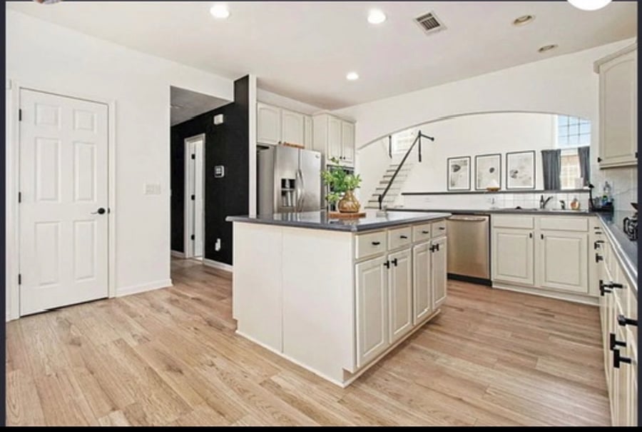 Furnished Finder property 1010359_1 photo 4