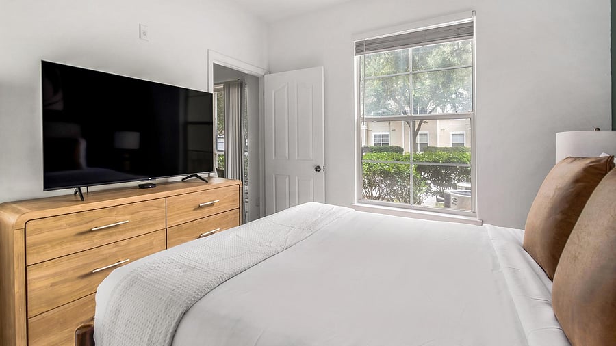 Furnished Finder property 1010363_8 photo 9