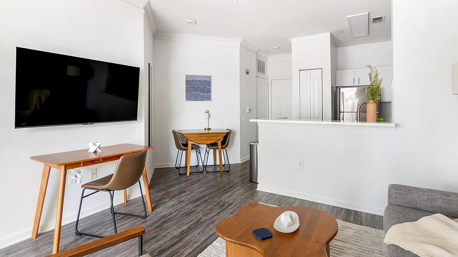 Furnished Finder property 1010363_8 photo 4