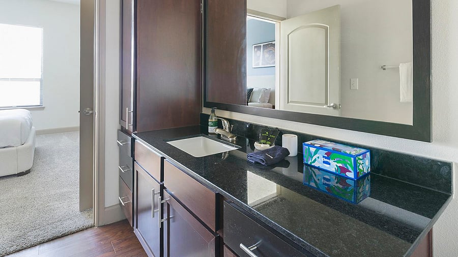 Furnished Finder property 1010364_11 photo 12