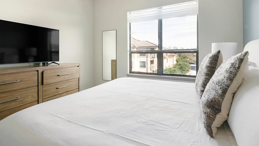 Furnished Finder property 1010364_11 photo 10
