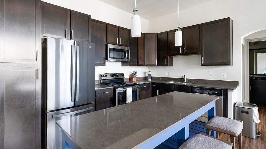 Furnished Finder property 1010364_14 photo 7