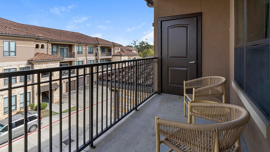 Furnished Finder property 1010364_14 photo 15