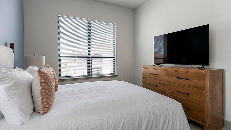 Furnished Finder property 1010364_14 photo 8