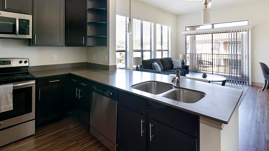 Furnished Finder property 1010364_5 photo 6