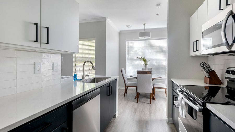 Furnished Finder property 1010373_1 photo 9