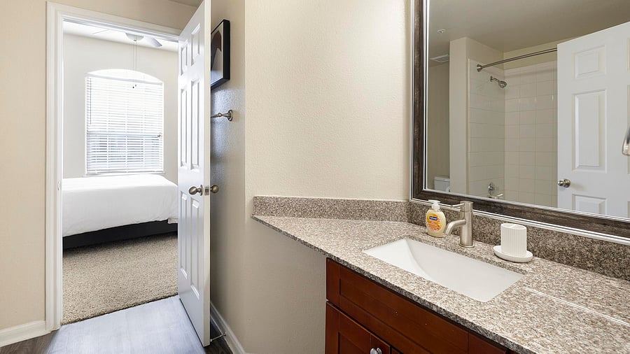 Furnished Finder property 1010386_1 photo 18