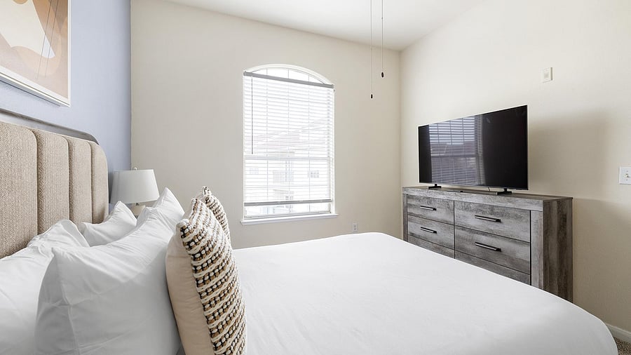 Furnished Finder property 1010386_3 photo 13