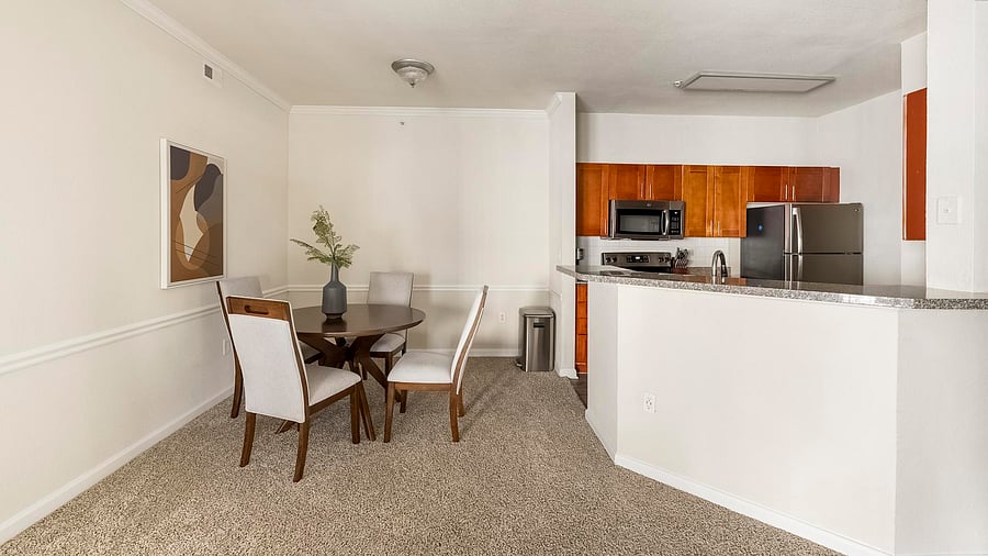Furnished Finder property 1010386_4 photo 6