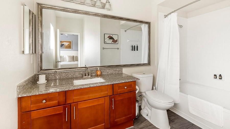 Furnished Finder property 1010386_4 photo 16