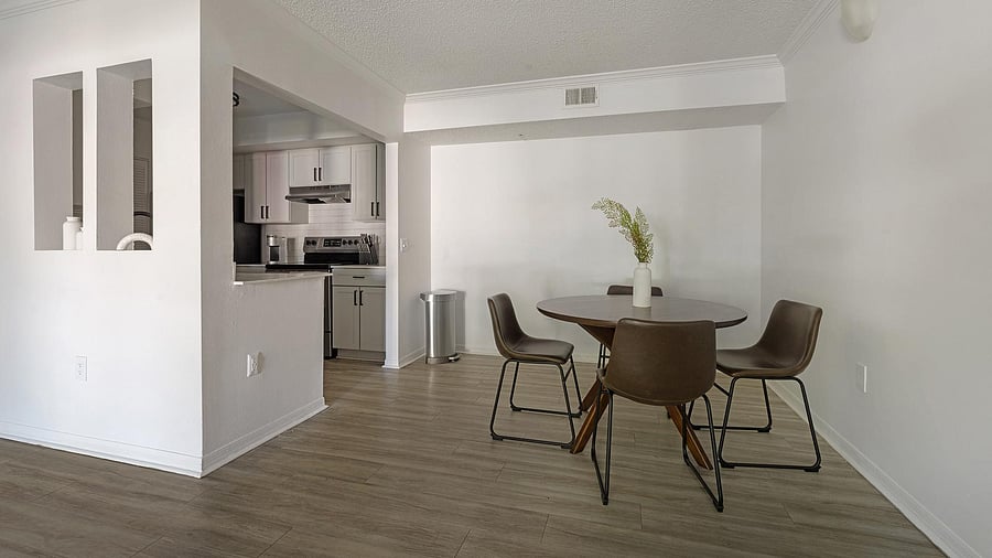 Furnished Finder property 1010399_12 photo 5