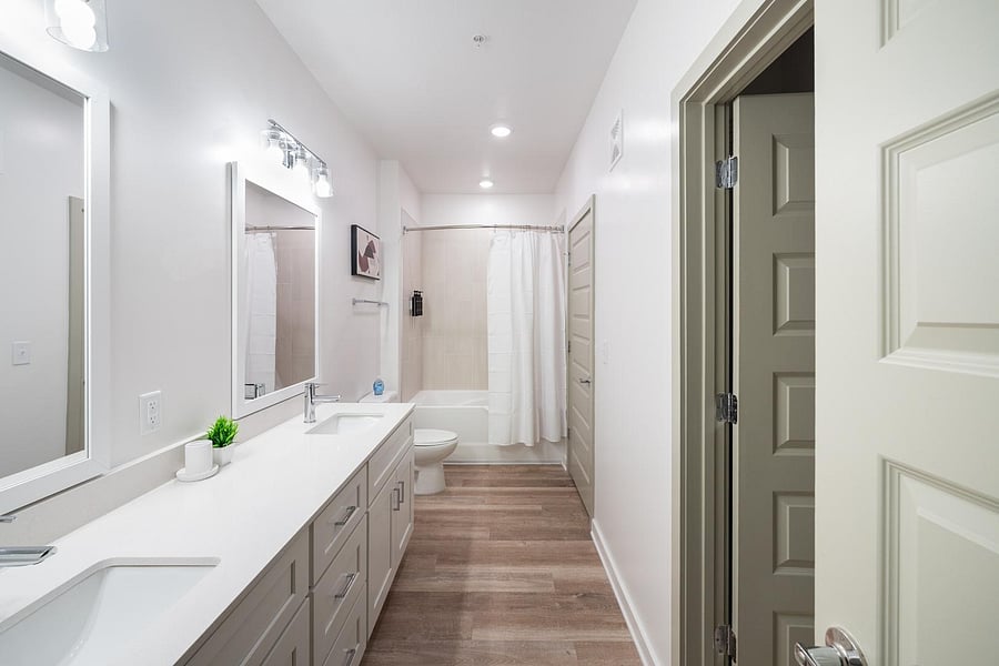 Furnished Finder property 1010400_2 photo 16
