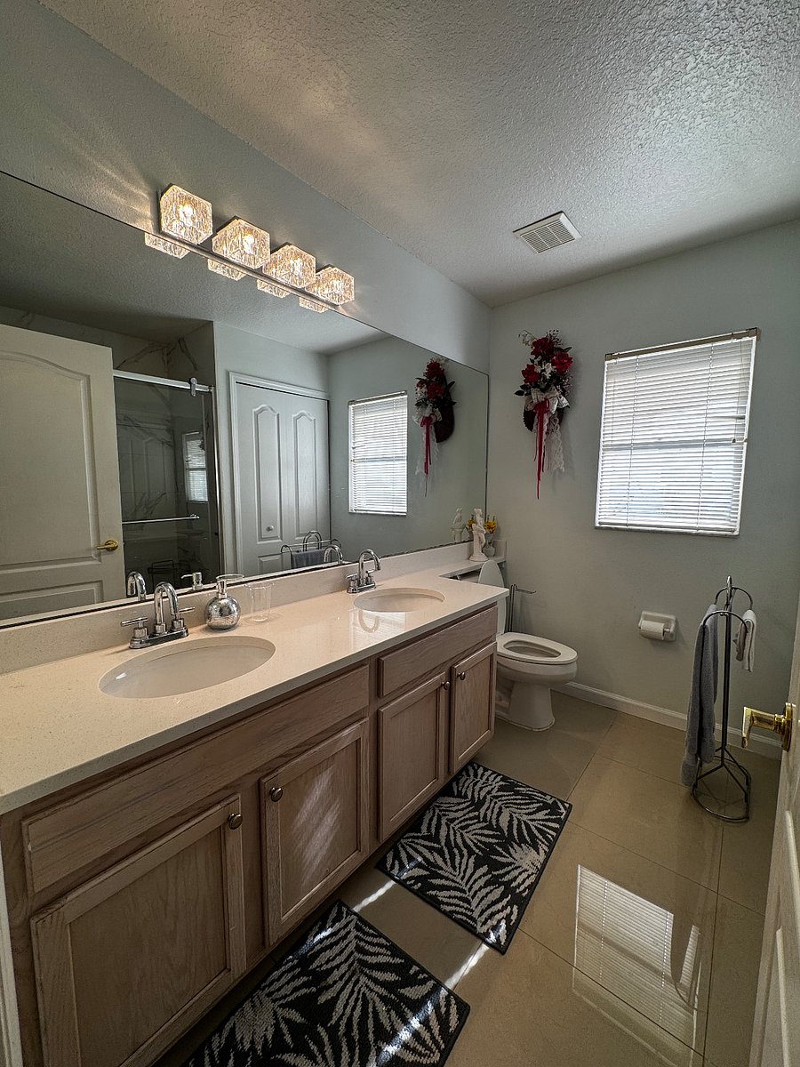 Shared bathroom 