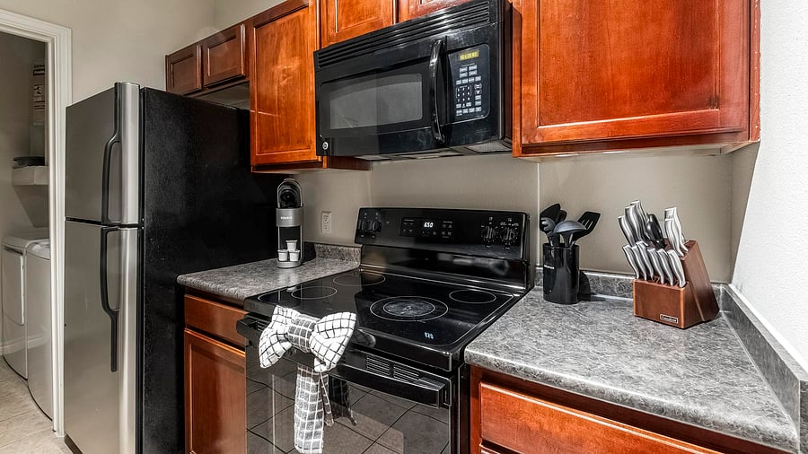 Furnished Finder property 1010418_10 photo 5