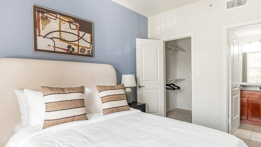Furnished Finder property 1010418_3 photo 11