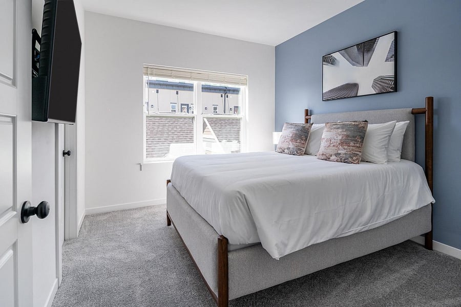 Furnished Finder property 1010428_6 photo 15