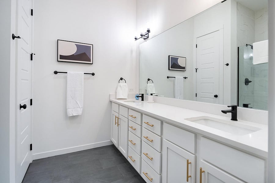 Furnished Finder property 1010428_9 photo 16