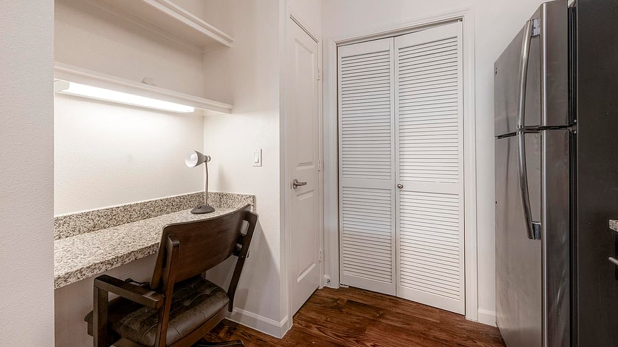 Furnished Finder property 1010431_2 photo 4
