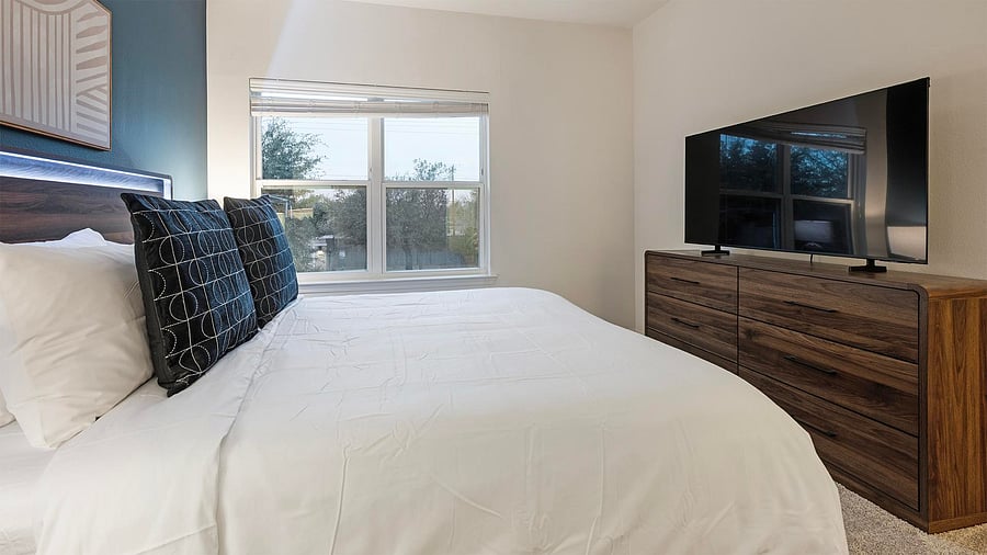 Furnished Finder property 1010431_3 photo 11