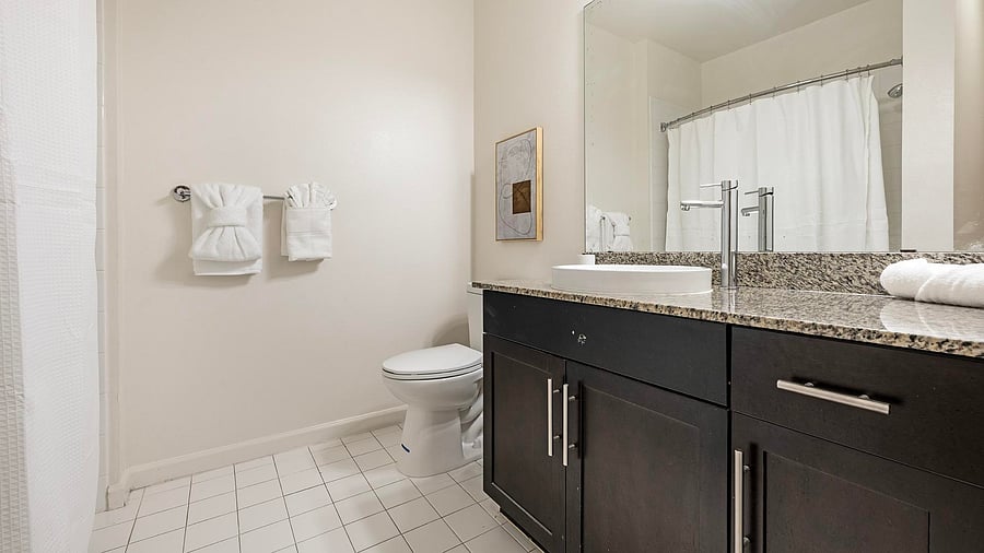 Furnished Finder property 1010431_3 photo 12