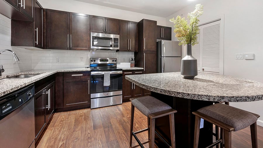 Furnished Finder property 1010431_3 photo 6