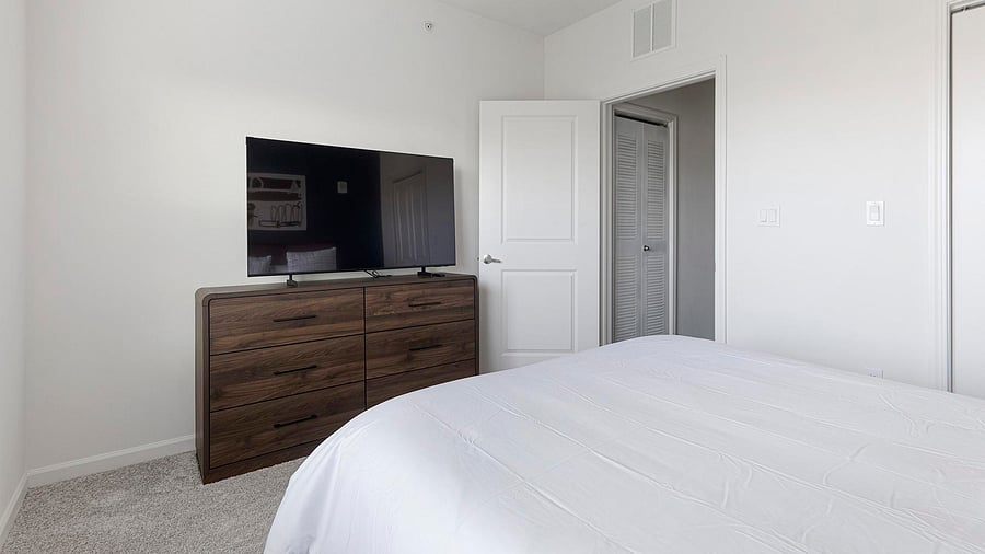 Furnished Finder property 1010431_5 photo 41