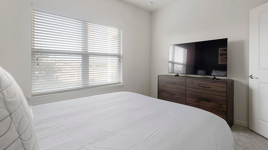 Furnished Finder property 1010431_5 photo 43