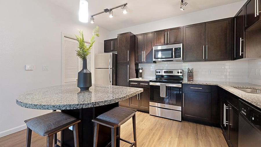 Furnished Finder property 1010431_6 photo 4
