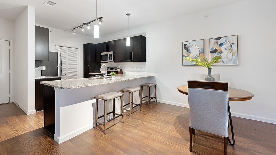 Furnished Finder property 1010431_9 photo 7