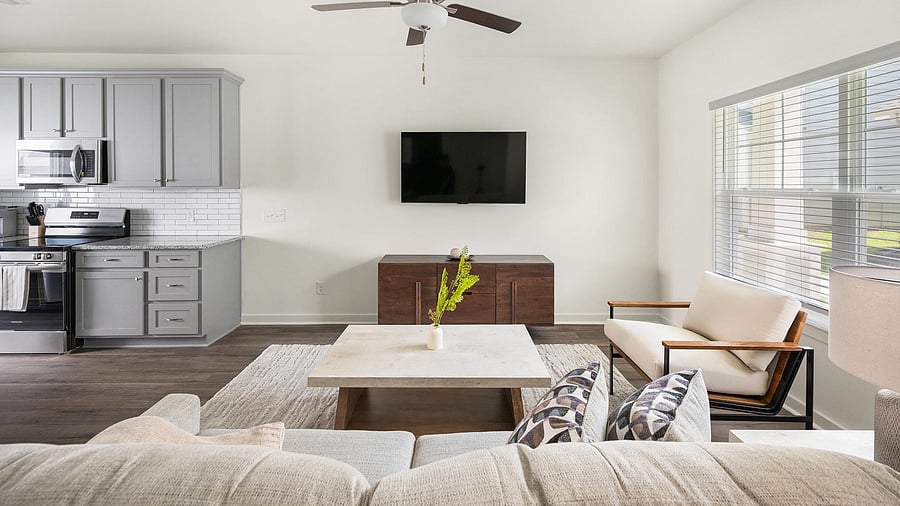 Furnished Finder property 1010432_13 photo 4
