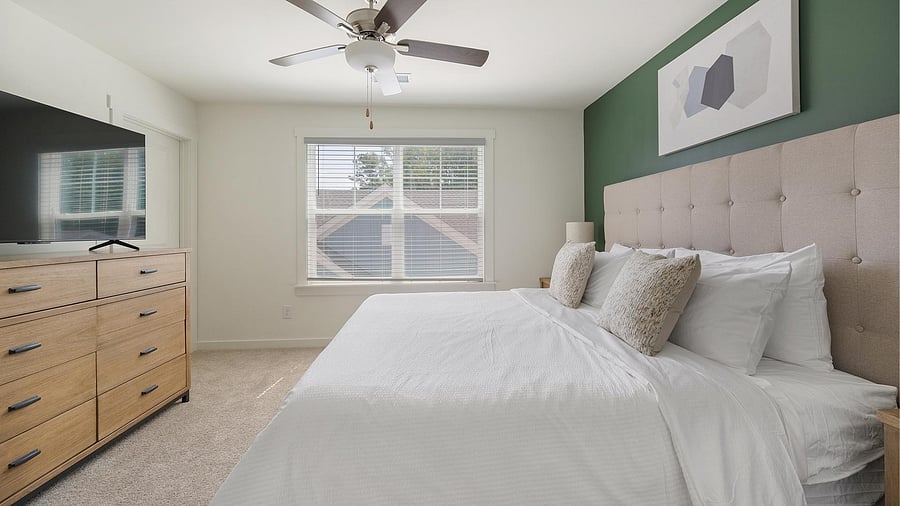Furnished Finder property 1010432_13 photo 20