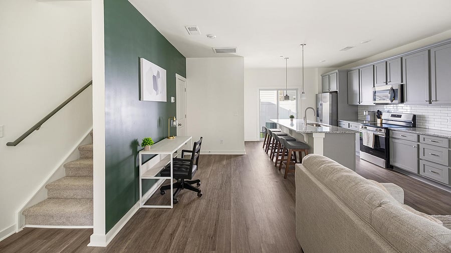Furnished Finder property 1010432_13 photo 7