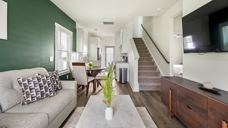 Furnished Finder property 1010432_14 photo 3