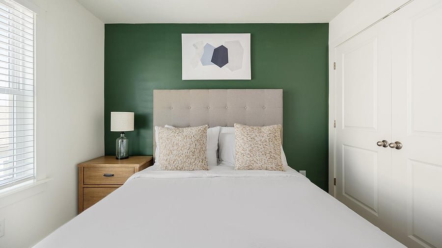 Furnished Finder property 1010432_14 photo 27