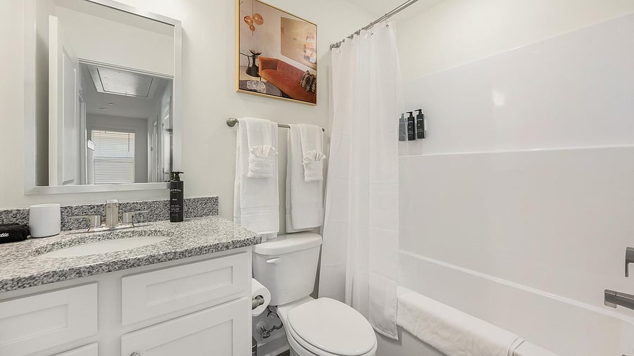 Furnished Finder property 1010432_14 photo 30